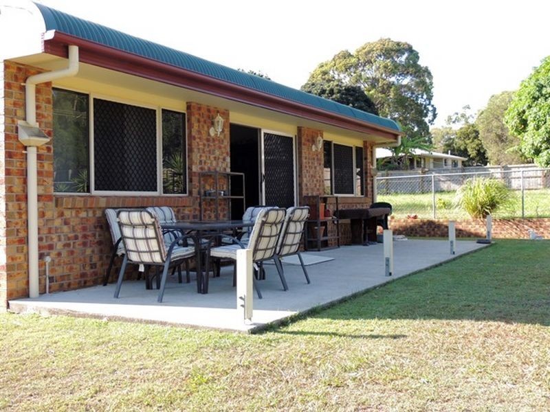 9 Citron Street, Macleay Island QLD 4184