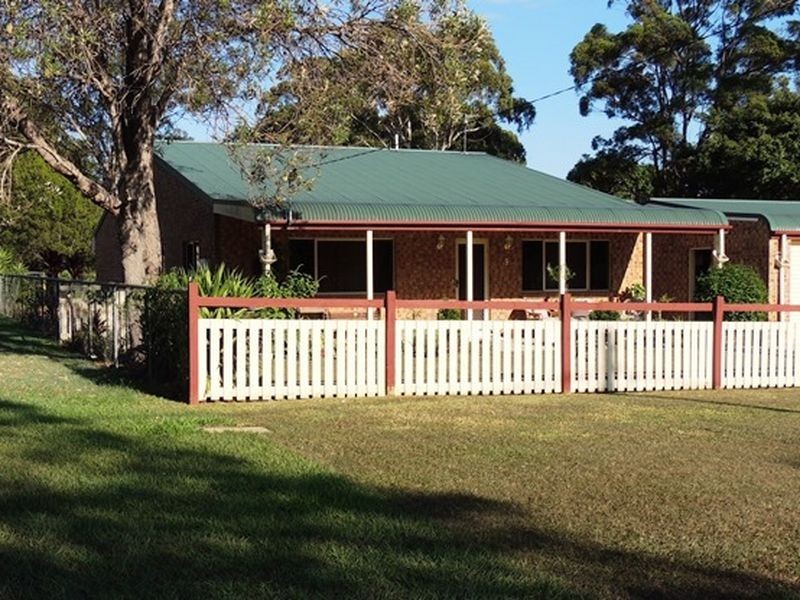 9 Citron Street, Macleay Island QLD 4184