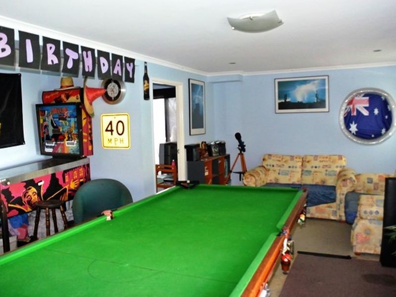 11 Ashton Street, Macleay Island QLD 4184