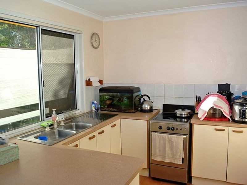 11 Ashton Street, Macleay Island QLD 4184