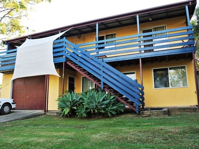 11 Ashton Street, Macleay Island QLD 4184