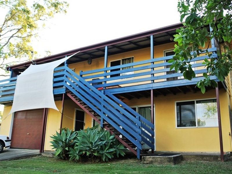 11 Ashton Street, Macleay Island QLD 4184