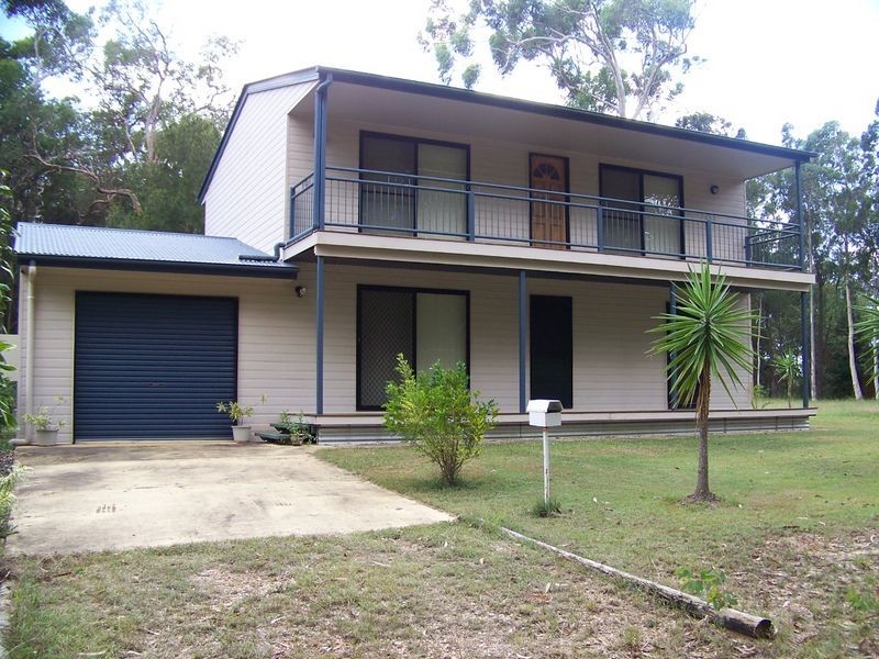 13 Morwong, Macleay Island QLD 4184