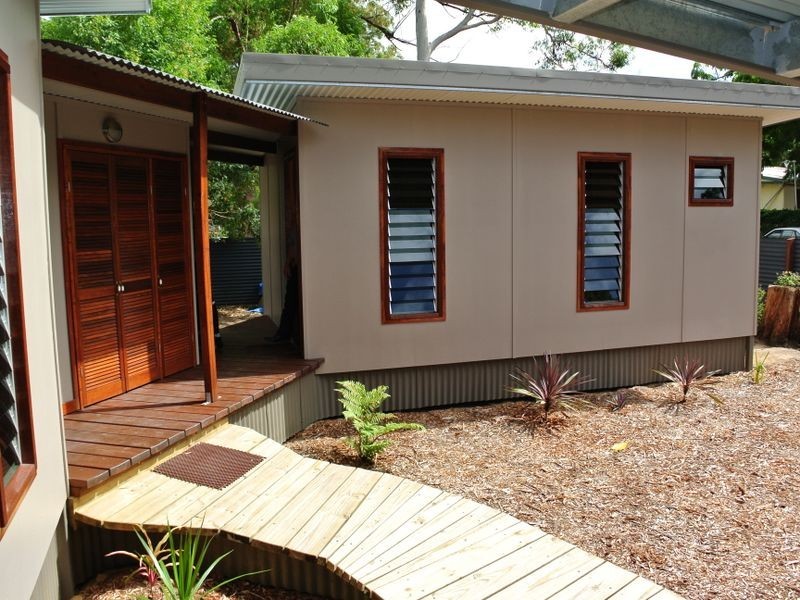 11 Kevin Street, Macleay Island QLD 4184
