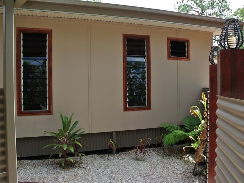 11 Kevin Street, Macleay Island QLD 4184