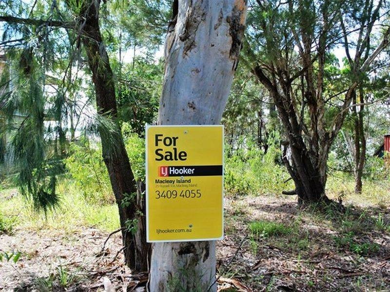 38 Timothy Street, Macleay Island QLD 4184