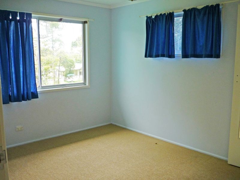 15 Hamilton Pde, Macleay Island QLD 4184