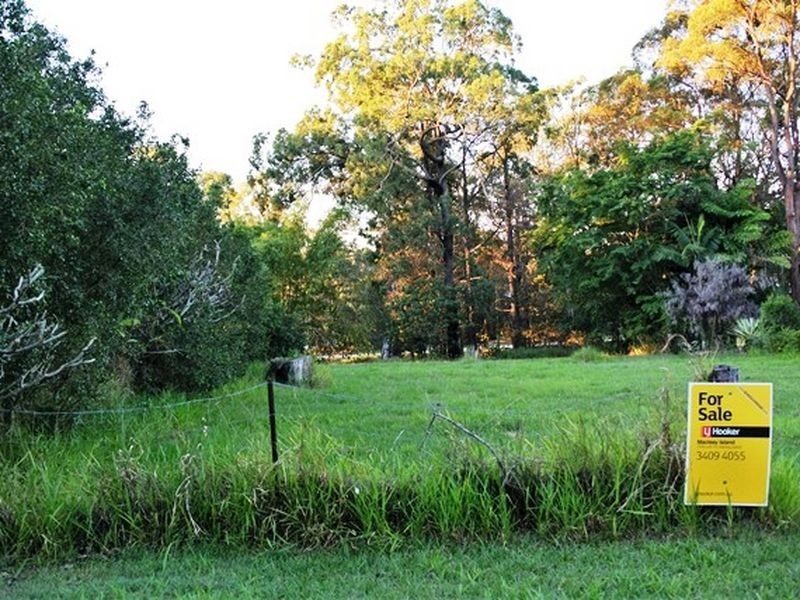 27 Wharf Street, Macleay Island QLD 4184