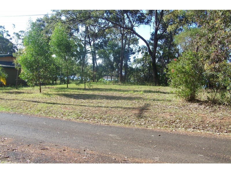 75 Perulpa Drive, Lamb Island QLD 4184