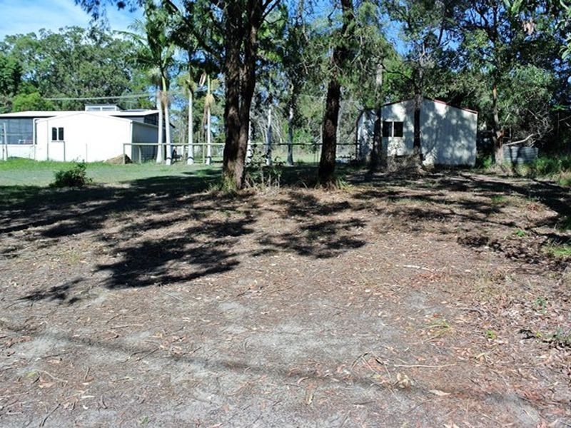 4 Orange Crt, Macleay Island QLD 4184