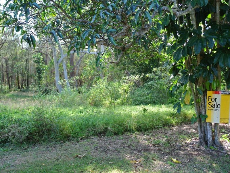 83 Western Road, Macleay Island QLD 4184