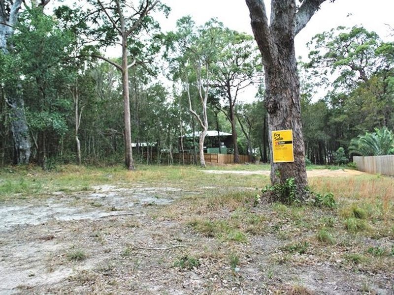 4 President Terrace, Macleay Island QLD 4184