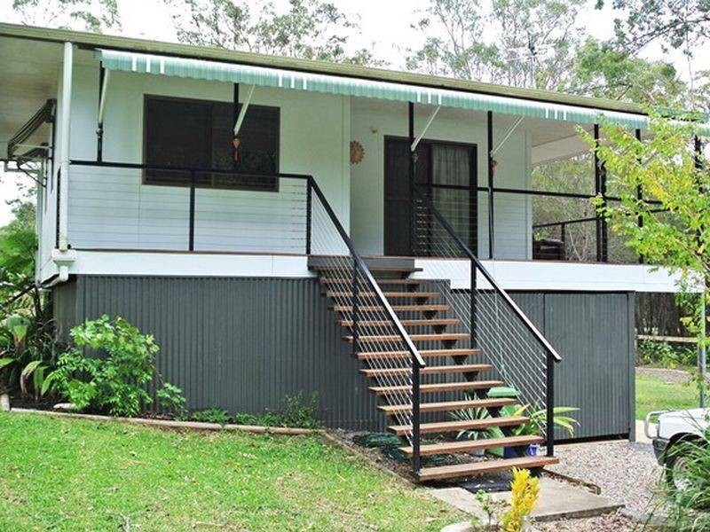 7 Devaney Street, Macleay Island QLD 4184