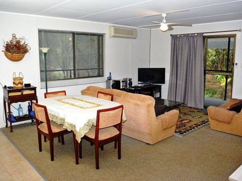 7 Devaney Street, Macleay Island QLD 4184