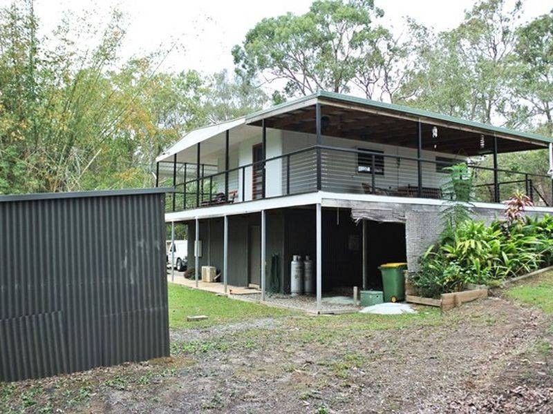 7 Devaney Street, Macleay Island QLD 4184