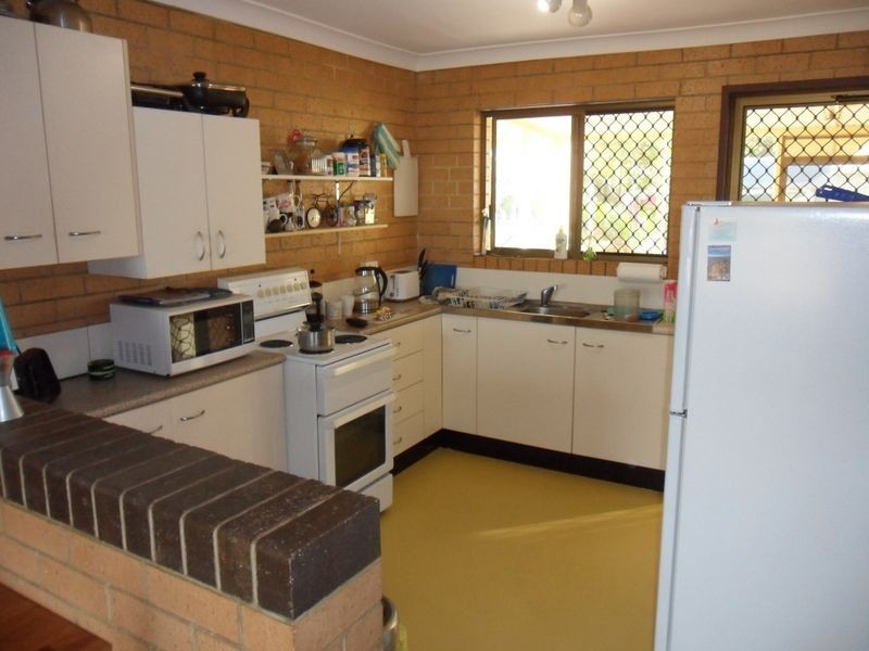45 Treasure Island Avenue, Karragarra Island QLD 4184