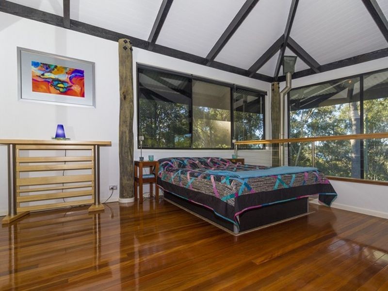 20 The Esplanade, Karragarra Island QLD 4184