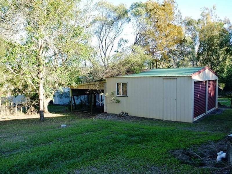 12 George Street, Macleay Island QLD 4184
