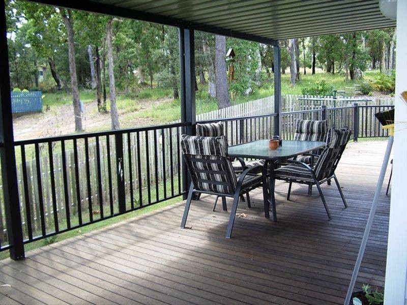 11 Cross Street, Macleay Island QLD 4184