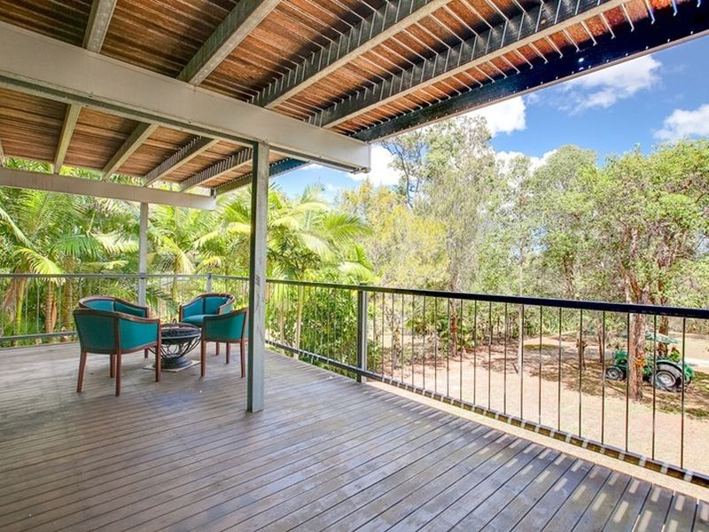 26 Treasure Island Avenue, Karragarra Island QLD 4184