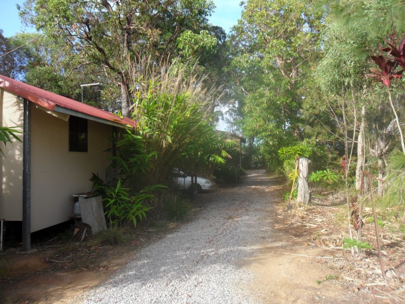 36 Treasure Island Avenue, Karragarra Island QLD 4184