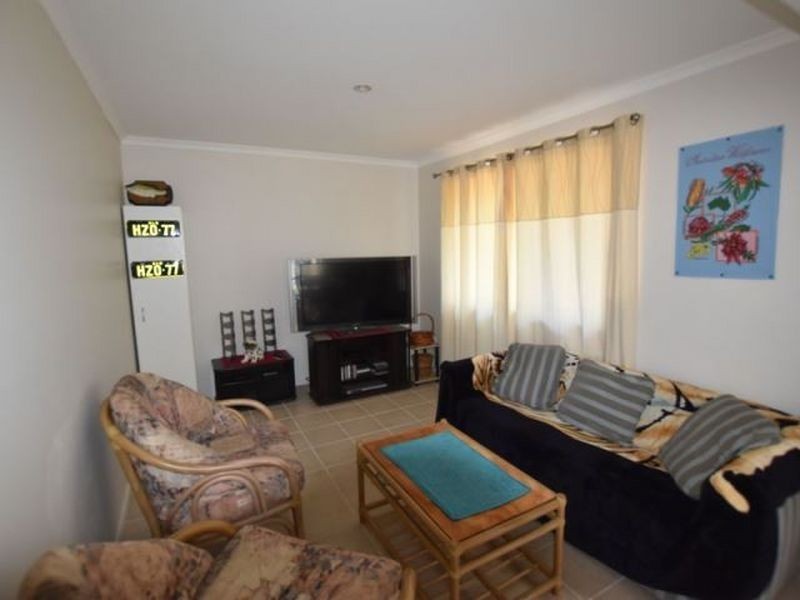 10 Hunters Street, Russell Island QLD 4184