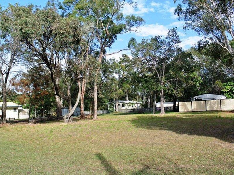 5-7 Nugent Street, Macleay Island QLD 4184