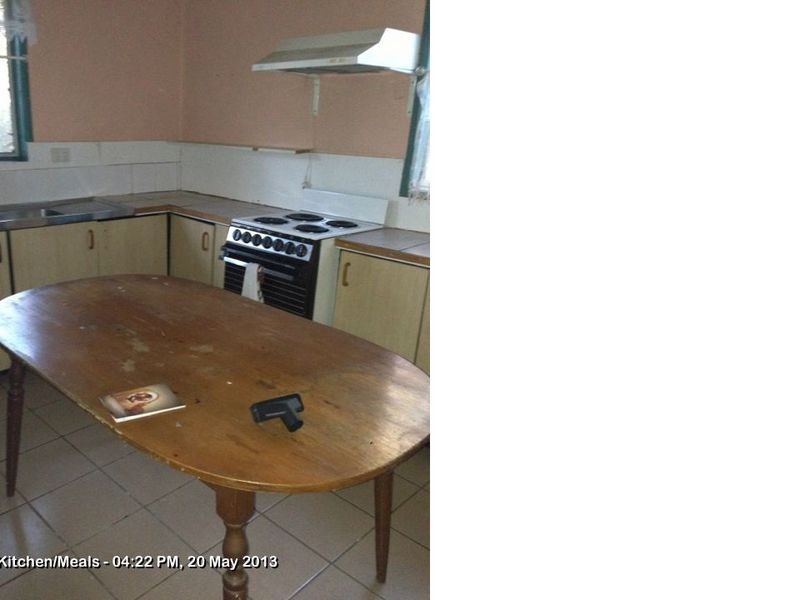 86 Lucas, Lamb Island QLD 4184