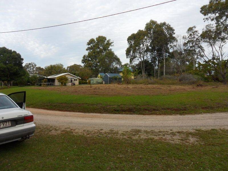 2 Donald Street, Macleay Island QLD 4184
