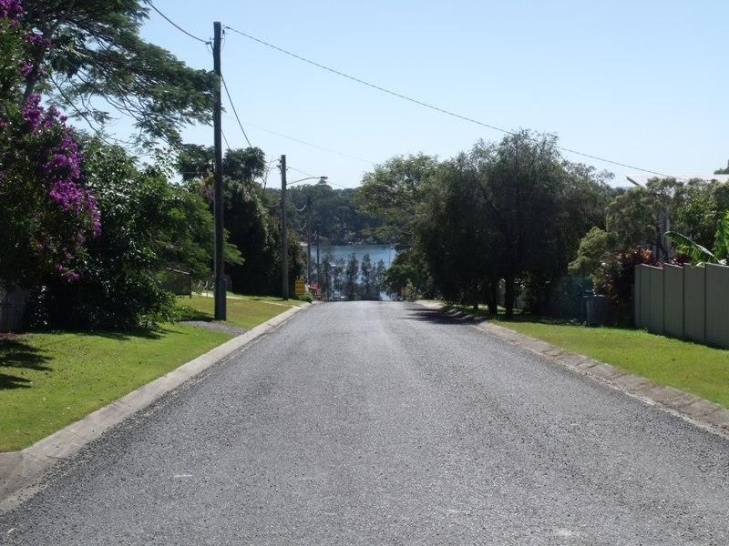 31 Cavendish St, Russell Island QLD 4184