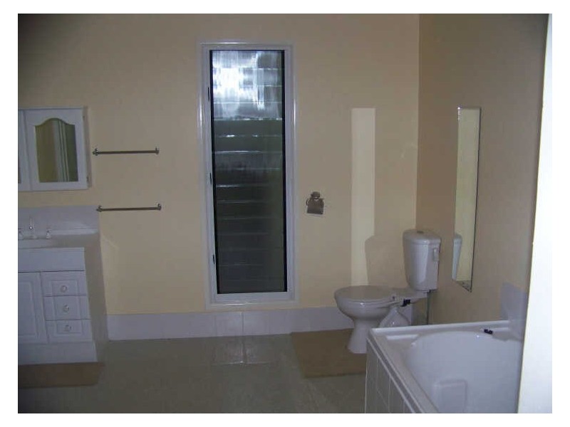 35 Nugent Street, Macleay Island QLD 4184