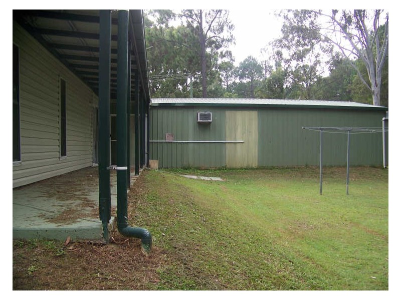 35 Nugent Street, Macleay Island QLD 4184