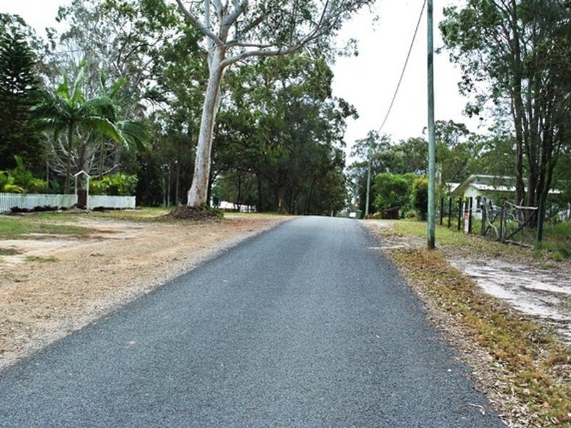 10 President Terrace, Macleay Island QLD 4184