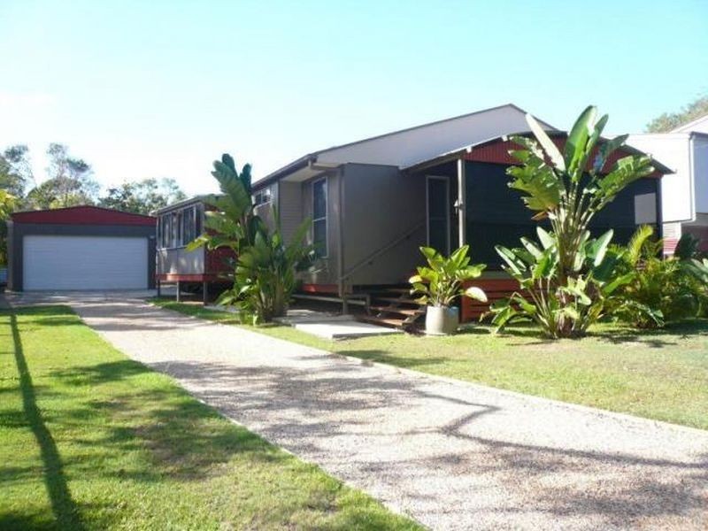 22 Alkira Street, Macleay Island QLD 4184