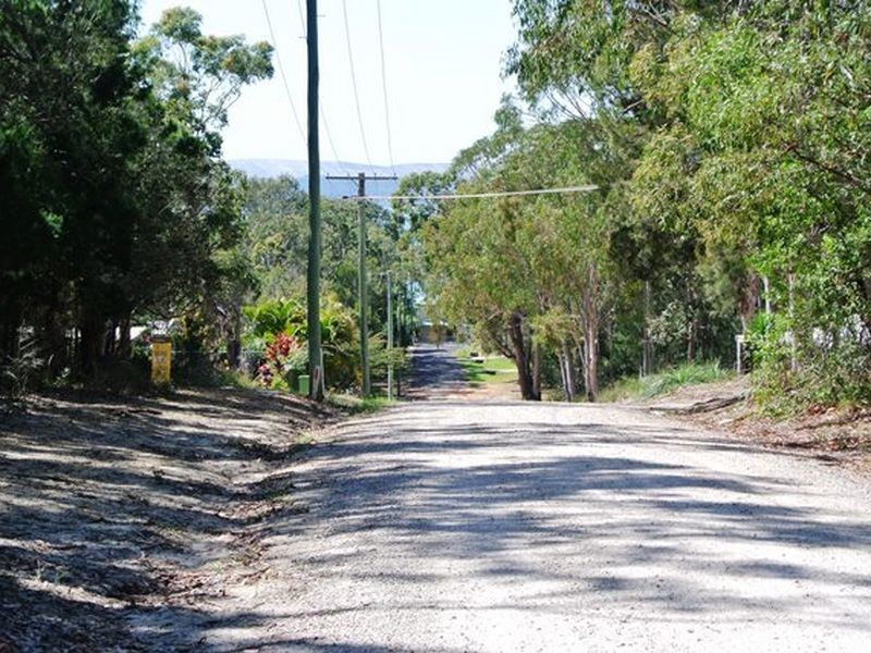 8 Morwong Street, Macleay Island QLD 4184