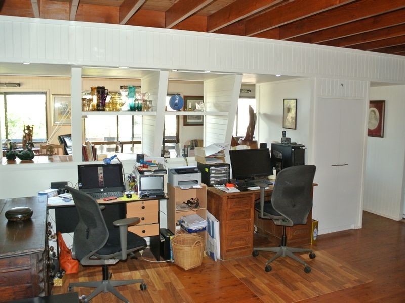 19 Eastbourne Terrace, Macleay Island QLD 4184