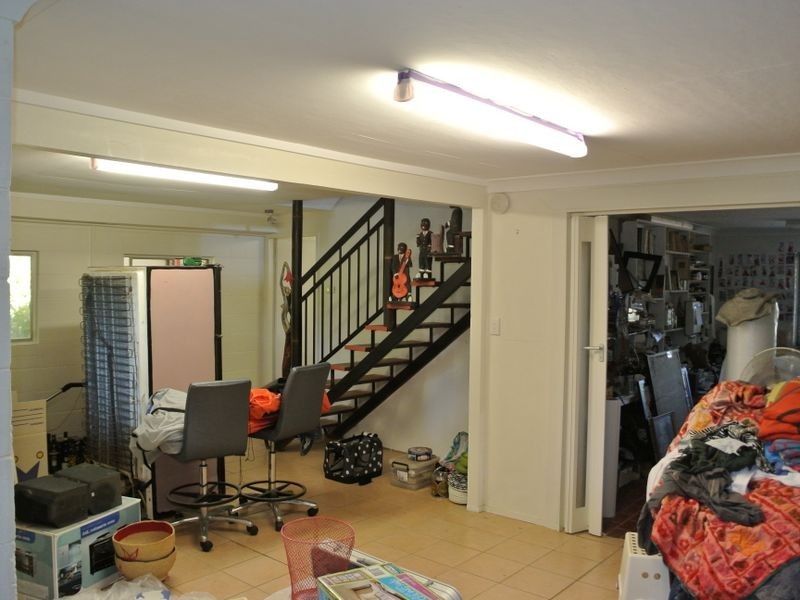 19 Eastbourne Terrace, Macleay Island QLD 4184