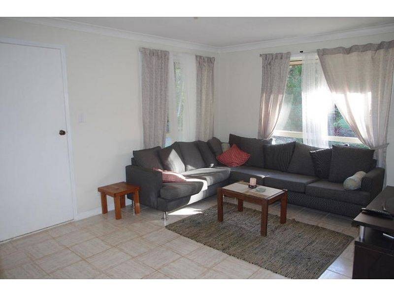 24 Treasure Island Avenue, Karragarra Island QLD 4184