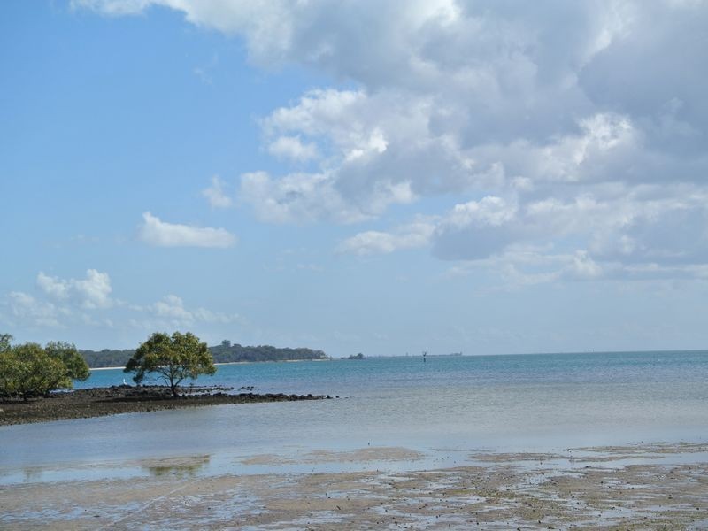 73 Coondooroopa Drive, Macleay Island QLD 4184