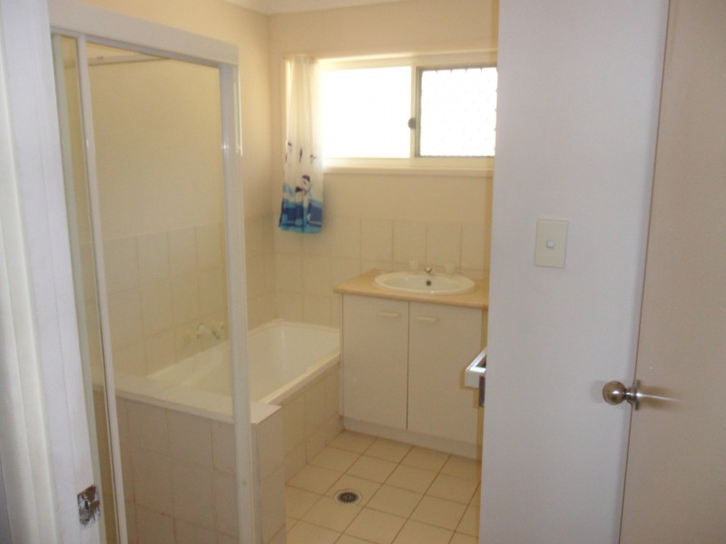 13 Lemon tree, Macleay Island QLD 4184