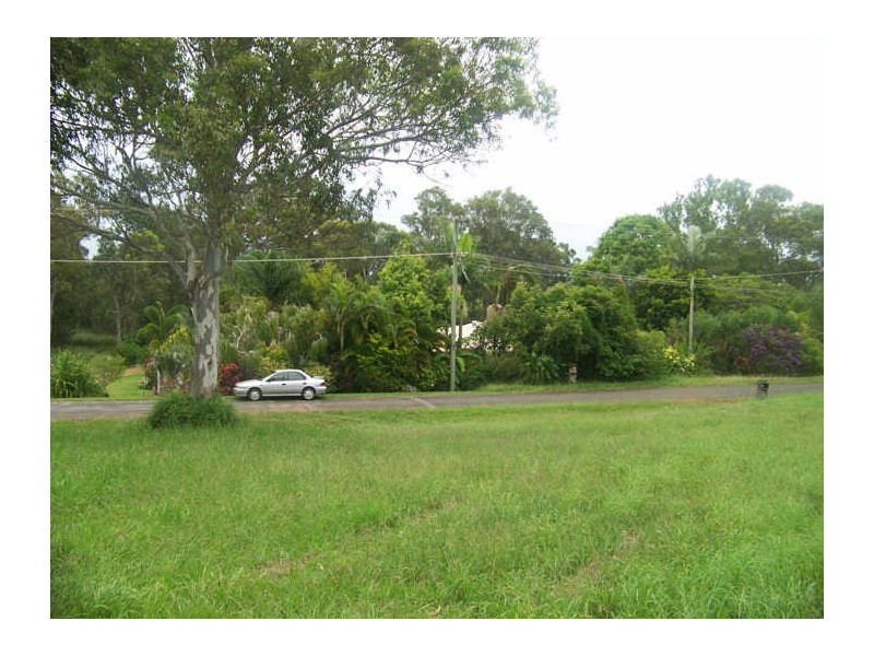 139 Lucas Drive, Lamb Island QLD 4184