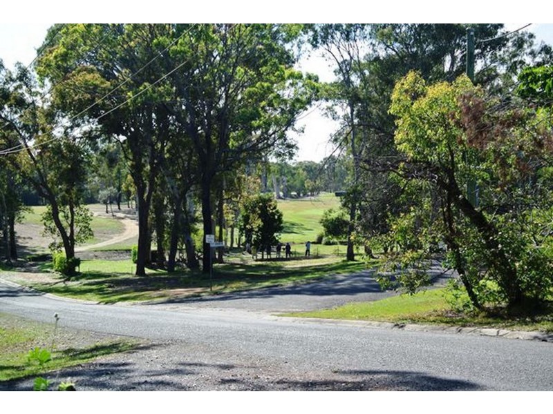 2 Granadilla Street, Macleay Island QLD 4184