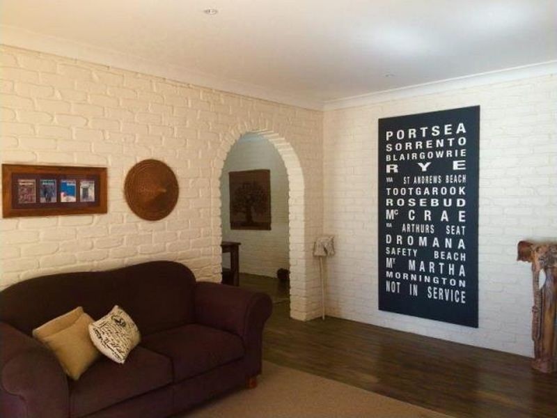 4-6 Nugent Street, Macleay Island QLD 4184