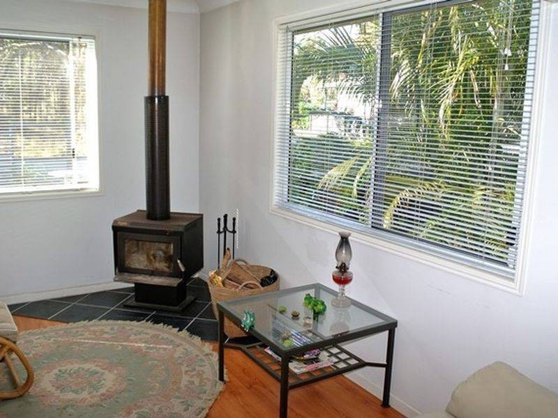 20 Devaney Street, Macleay Island QLD 4184