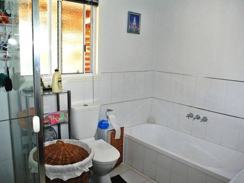 20 Devaney Street, Macleay Island QLD 4184