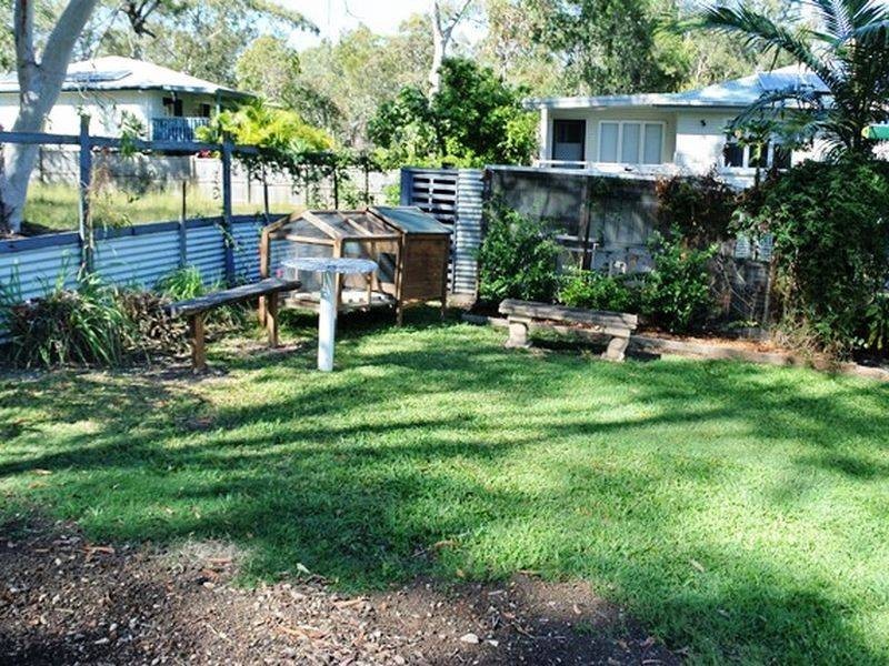20 Devaney Street, Macleay Island QLD 4184