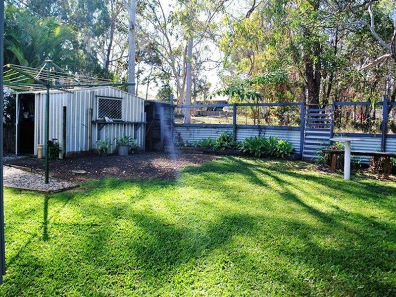 20 Devaney Street, Macleay Island QLD 4184