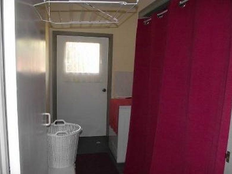 34 Noyes Parade, Karragarra Island QLD 4184