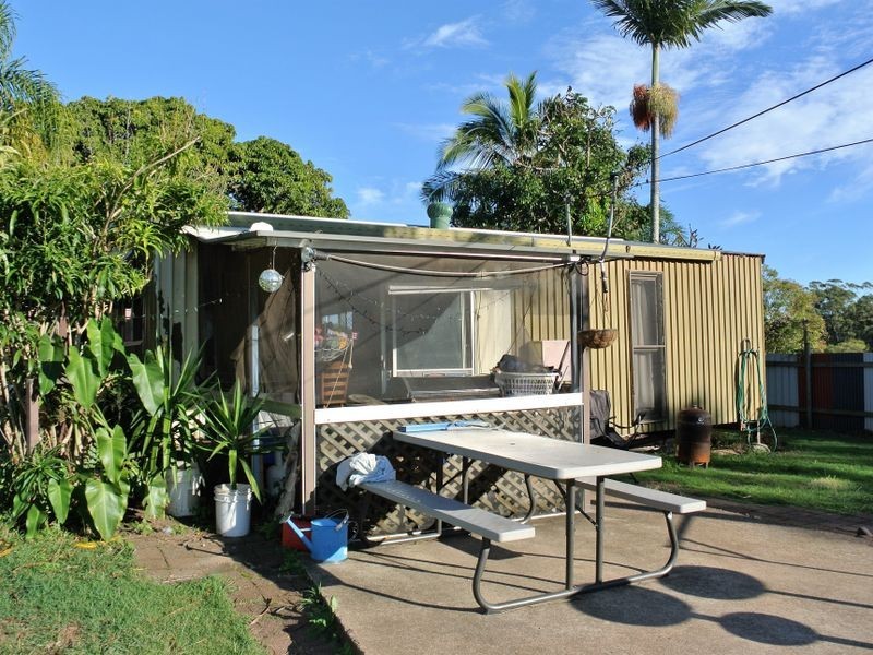 36 Main View Dr, Russell Island QLD 4184