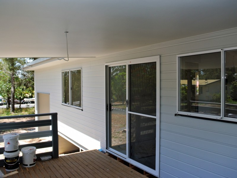 52 Cooee Cres, Macleay Island QLD 4184